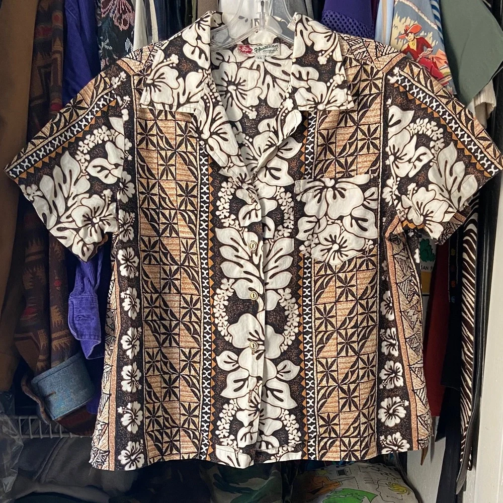 Hilo Hattie Brown and White Button Down Shirt - Picture 2 of 6